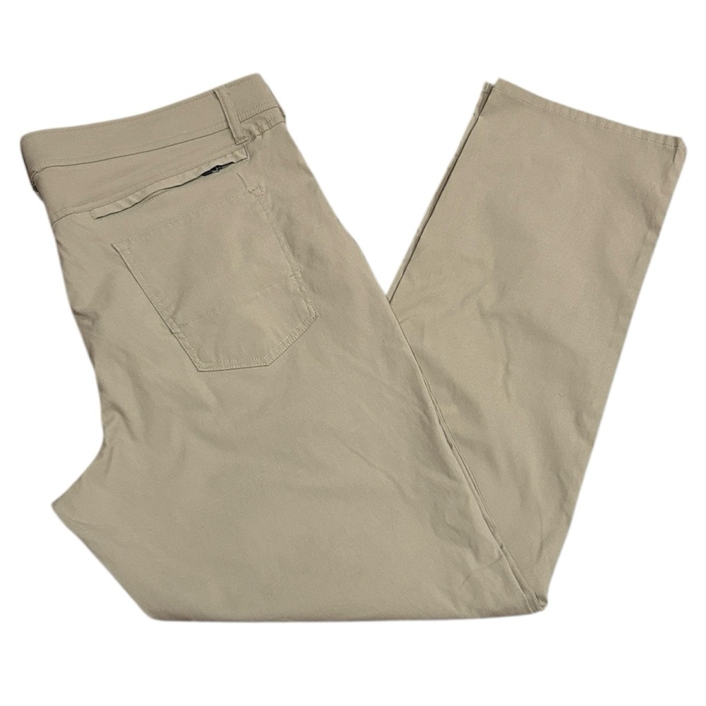 Weatherproof vintage mens pants size 40 Regular Fit Performance wear Nylon Blend